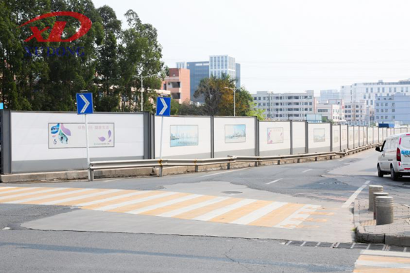 深圳施工圍擋價(jià)格是多少？旭東廠家告訴你