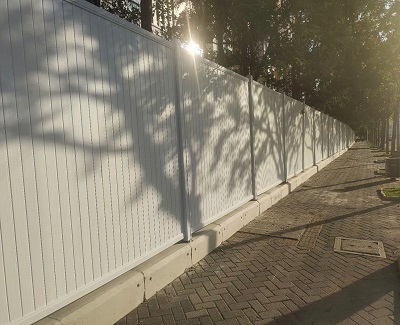 PVC圍擋價(jià)格不僅便宜還具有這么大的用途，值得一看！